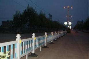 承德PVC塑鋼護(hù)欄 構(gòu)筑安全防護(hù)的優(yōu)選專(zhuān)家